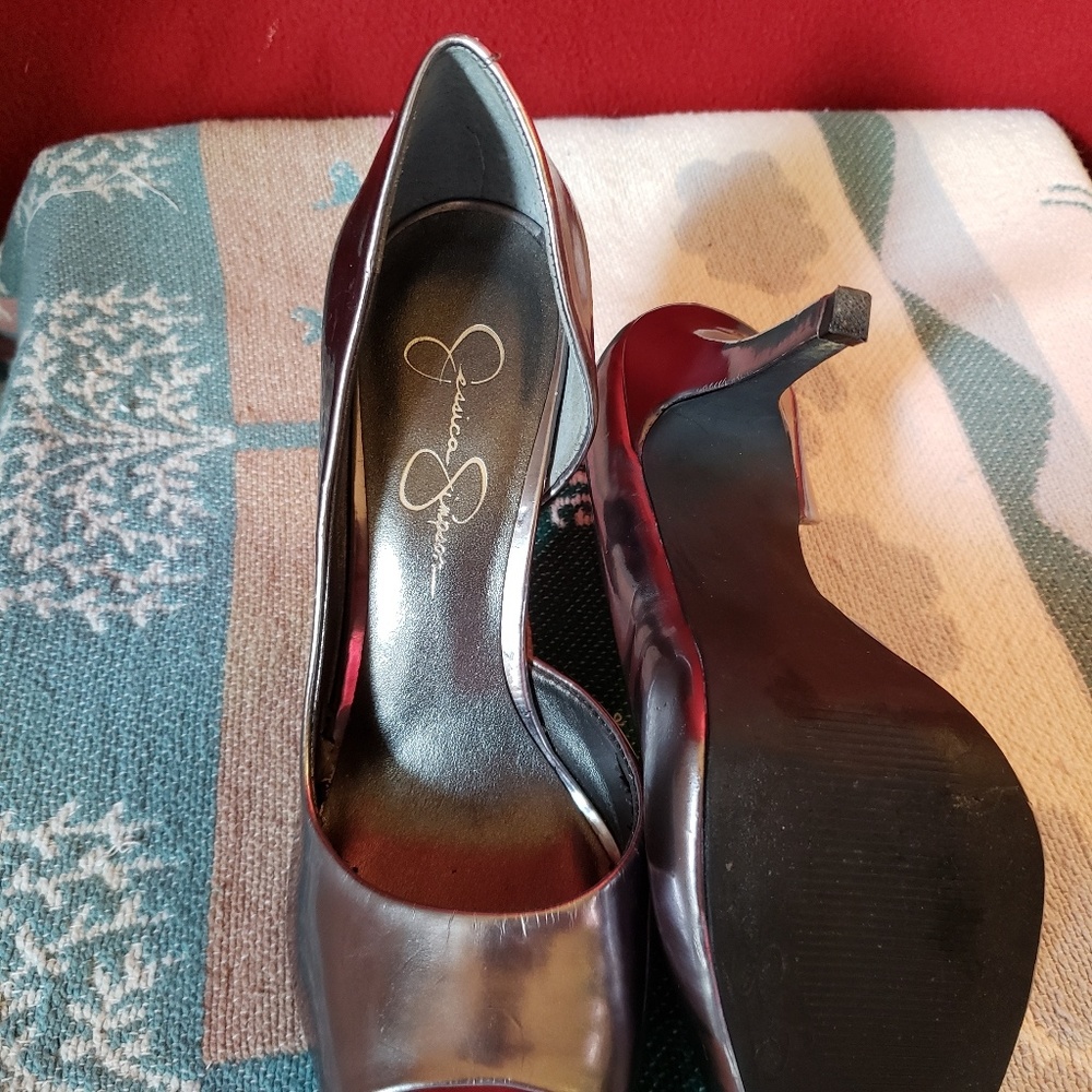 Shoes - Picture 4 of 5
